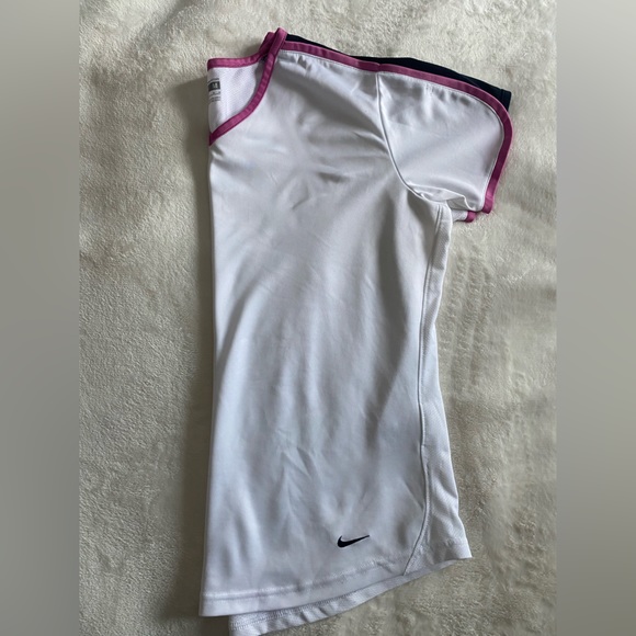 Nike Dri-Fit T-Shirt (open to offers!) - Picture 1 of 15